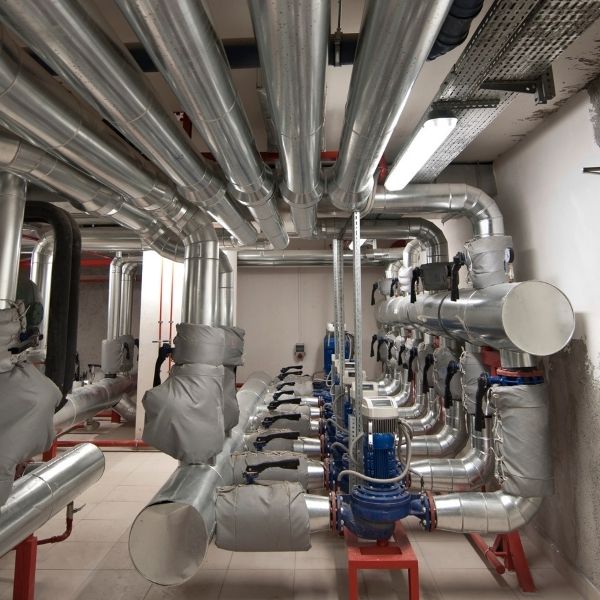 Varan Movenpick Hotel